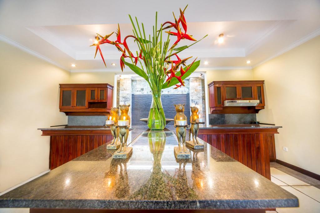 Villa Frangipani Sanur Extérieur photo